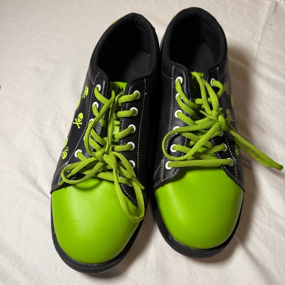 Pyramid Men's Skull Black/Green Bowling Shoes Size 11.5 - Picture 1 of 6